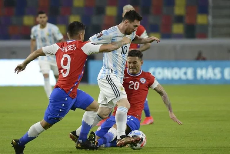 Nhận Định Kèo Nhà Cái Vòng loại WC - Chile Vs Argentina, 06/06/2025 Phong độ Chile vs Argentina có sự đối lập rõ rệt